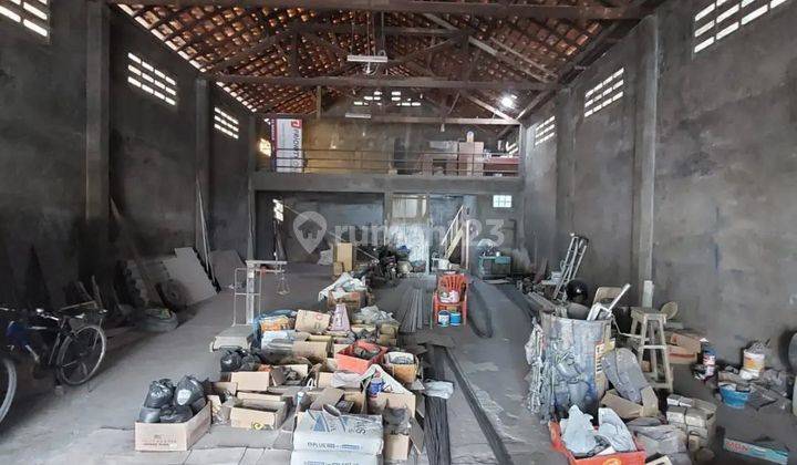 Disewakan Gudang Strategis Di Komersial Area Raya Wiyung 2