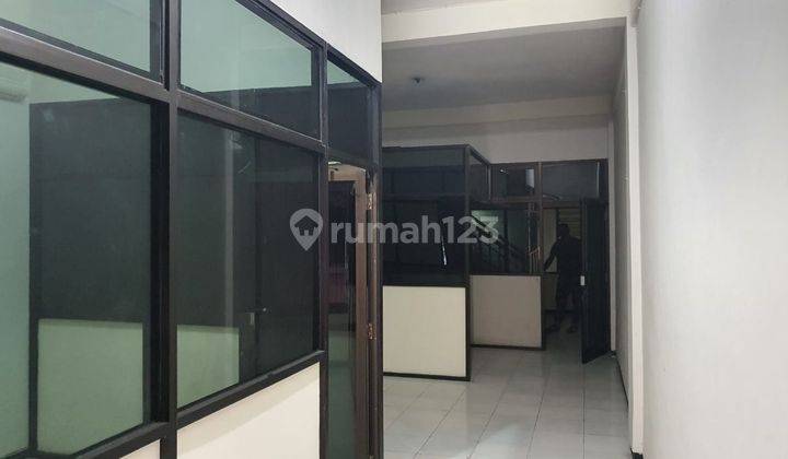 Disewakan Ruko Panjang Jiwo Surabaya 7