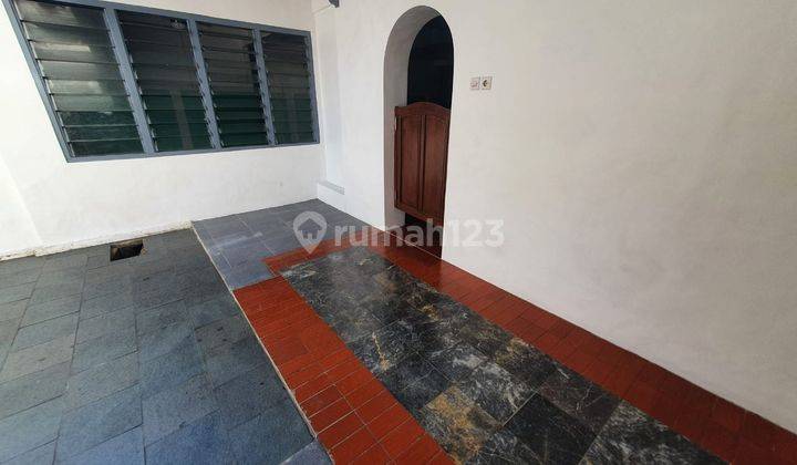 Disewakan Rumah Ambengan 1