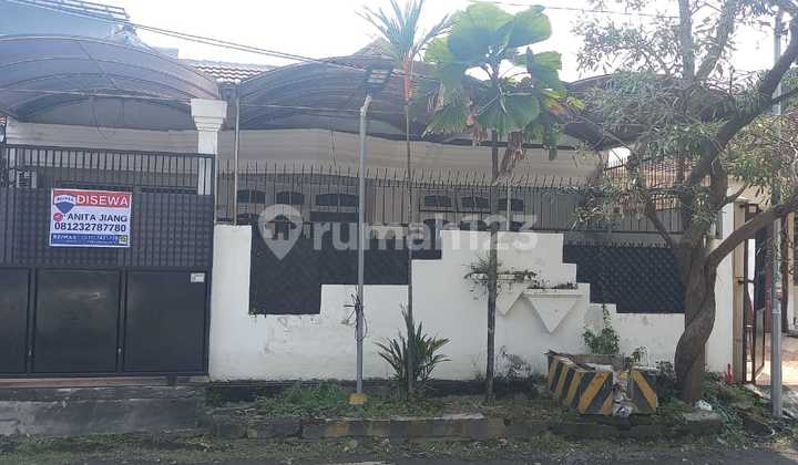 For Rent Darmo Harapan House Surabaya 1