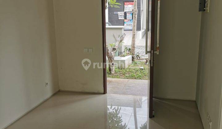 Dijual Rumah Nortwest Lake Hadap Utara 2