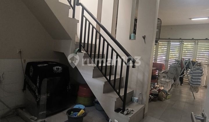 Dijual Rumah Villa Valensia 2