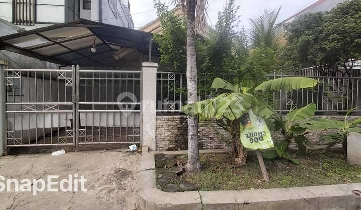 Disewakan Rumah Jl Raya Darmo Permai Selatan Disewakan Rumah Jl Raya Darmo Permai Selatan