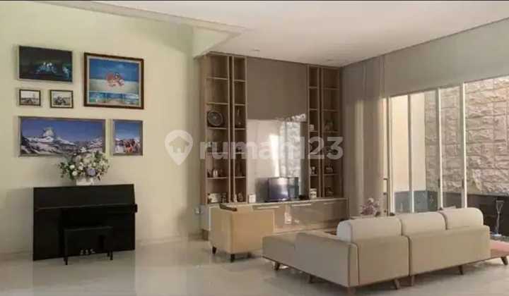 Disewakan Rumah Villa Bukit Regency Pakuwon Indah 2