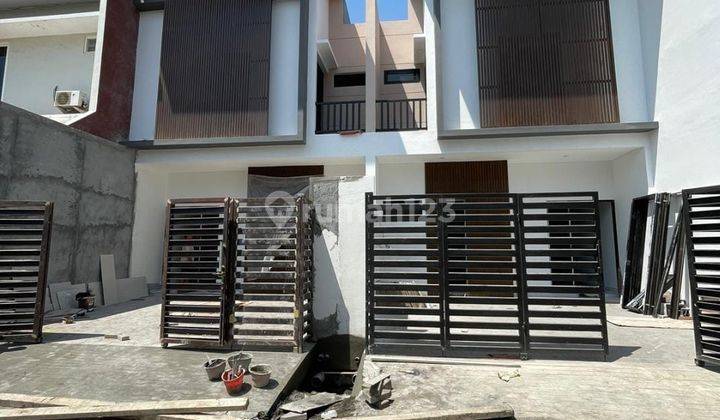 Dijual Rumah Sutorejo Timur 1