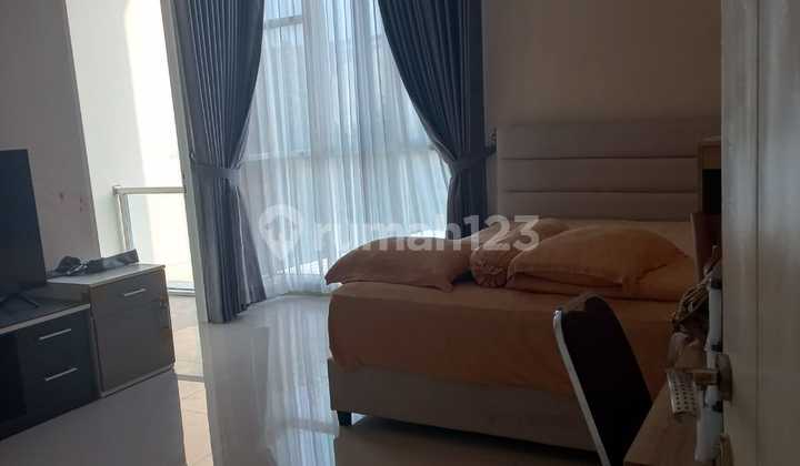 Dijual Rumah Pondok Tjandra 2 Lantai