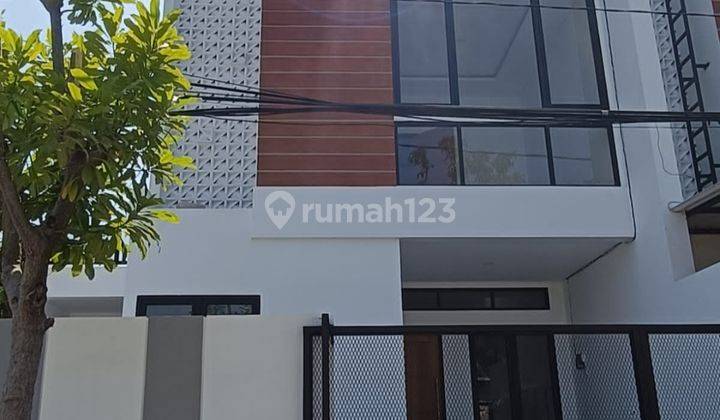 Dijual Rumah Gading Pantai 1