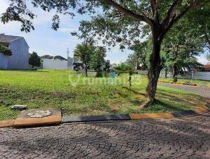 Jual cepat Tanah 306 m² di Grand Golf Modernland Tangerang 6