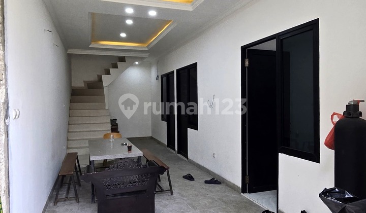 Kost dan Rumah Area Exclusive di Serpong Kost dan Rumah Area Exclusive di Serpong