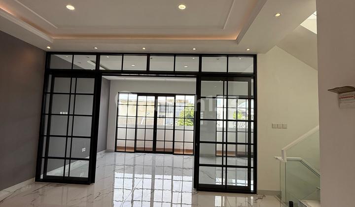 Dijual Rumah Bagus Golf Lake Residence