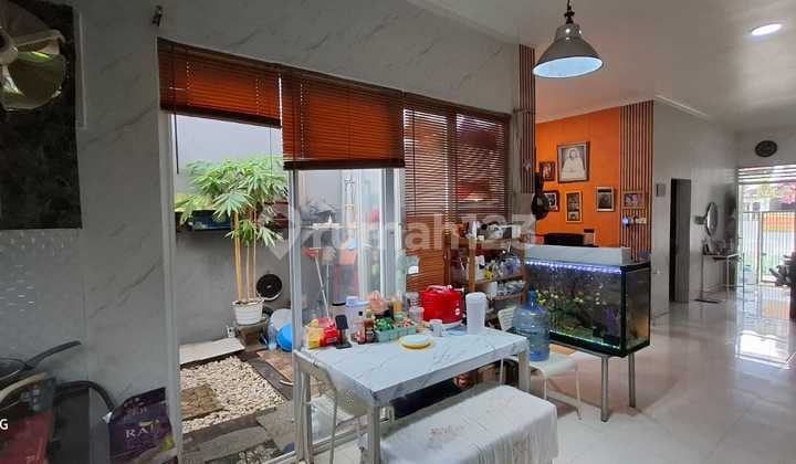 For Sale House in Ciledug, Tangerang, Banten For Sale House in Ciledug, Tangerang, Banten