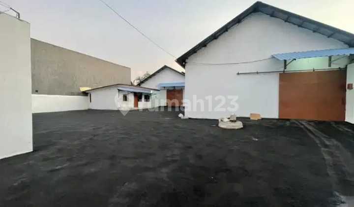 For Rent Warehouse on Kapuk Raya Road