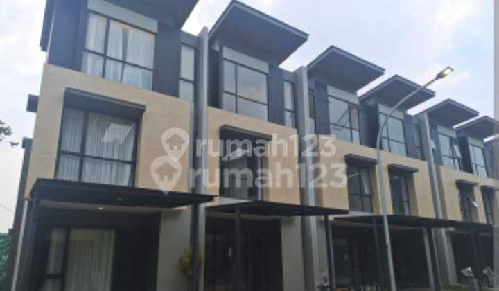 Disewakan Rumah Citra 8 Cluster Lavia 2