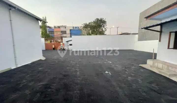 For Rent Warehouse on Kapuk Raya Road