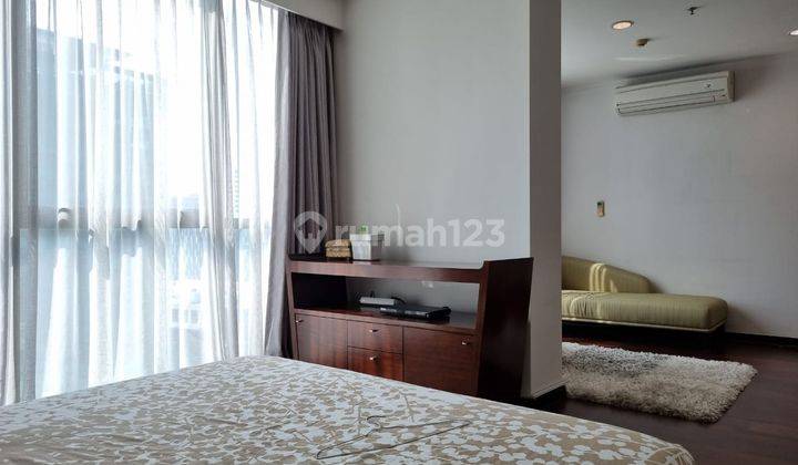 Apartement Setiabudi Residences 3 BR Furnished Private Lift  2