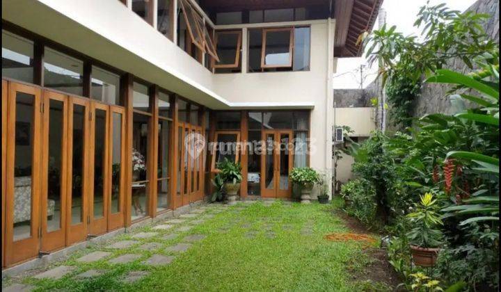 Rumah Dengan Bangunan Mewah 2 Lantai SHM Area Dago Juanda Bandung 2