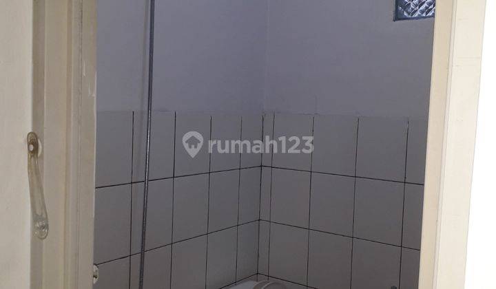 Rumah 2 Lantai Bagus Siap Huni, Bandung Kota  2