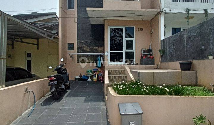 Rumah 2 Lantai Bagus Siap Huni, Bandung Kota  1