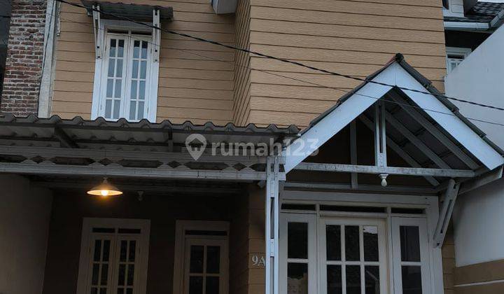 Rumah Dua Lantai, Siap Huni, Harga Menarik, di Ciwastra Bandung  2