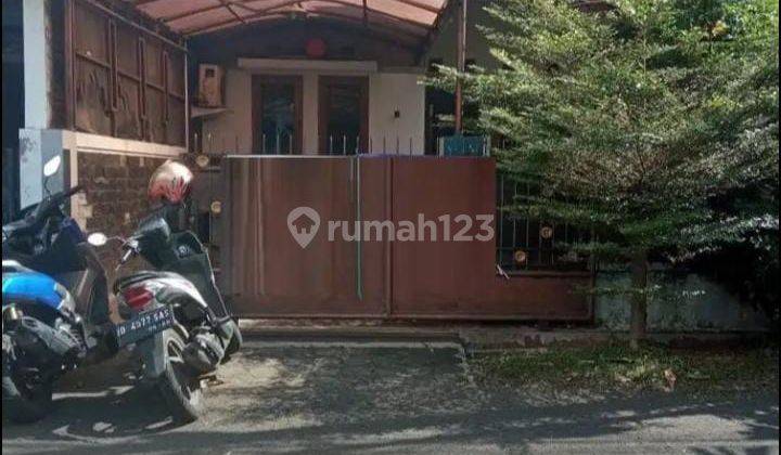 Rumah Terawat Harga Menarik Jarang Ada Di Dalam Komplek Antapani  1