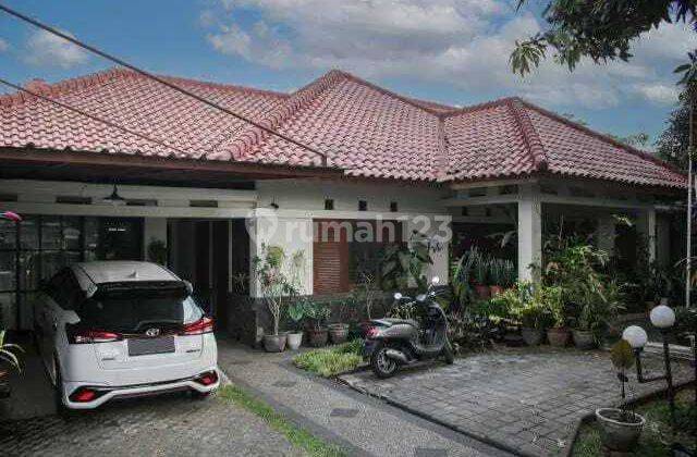 Rumah Harga Menarik, Lokasi Strategis, di Kota Bandung  1