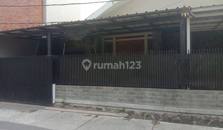 Rumah Hitung Tanah Saja Di Komplek Turangga  1