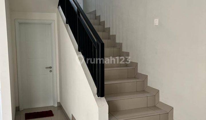 Rumah Terawat Siap Huni, Murah, Di Summarecon Bandung  2