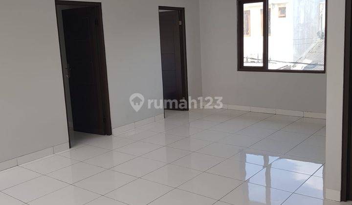 Rumah 2 Lantai Siap Huni Murah @ Bintaro Tangerang Selatan 2