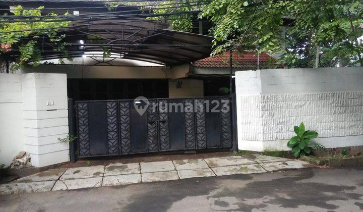 Rumah Siap Huni dengan Hunian Nyaman dan Asri di Pejaten, Jakarta Selatan 1