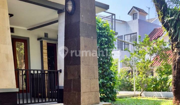 Rumah modern hook siap huni 2 lantai di Puri Bintaro Tangerang Selatan