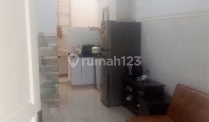 Rumah 2 Lantai Siap Huni dengan Hunian Nyaman dan Asri @Ciputat Timur