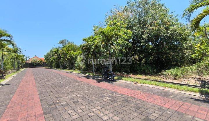 Cheap Land in Elite Taman Mumbul Location 2