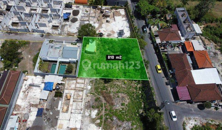 Tanah dekat Pecatu Graha 810 m² di Jalan Toya Ning II 2