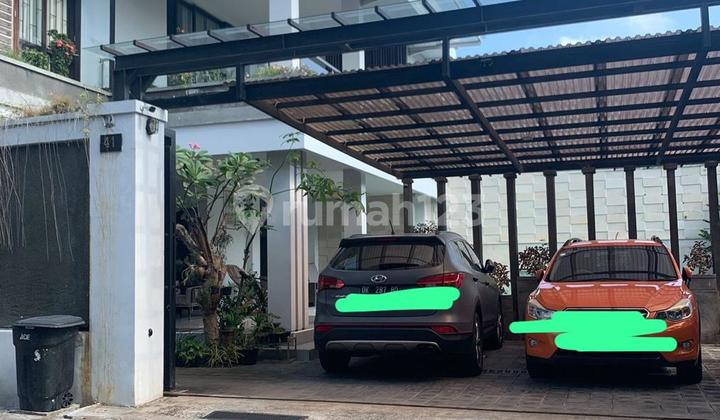 Villa Padangsambian Near Kerobokan with Freehold Title 2