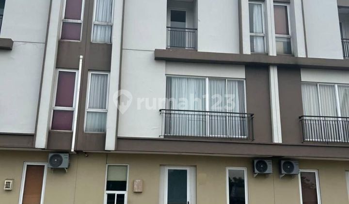 B S D City Mozia- Rumah Siap Huni 3 Lantai Minimalis B S D City Mozia- Rumah Siap Huni 3 Lantai Minimalis