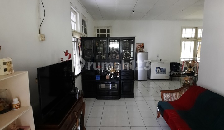 Melati Mas B S D- Rumah 1 Lantai Depan Taman 2