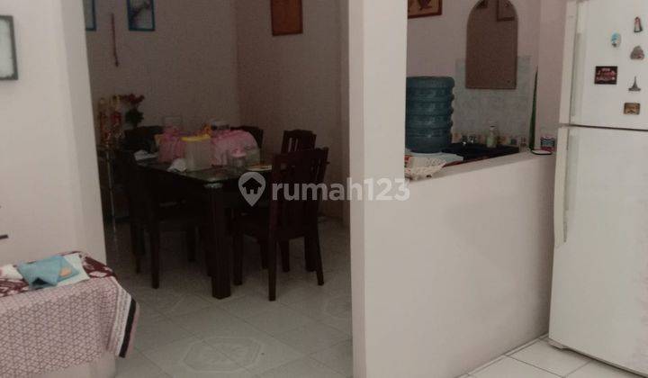 Rumah siap huni 1 1/2 lantai di Melati Mas 2