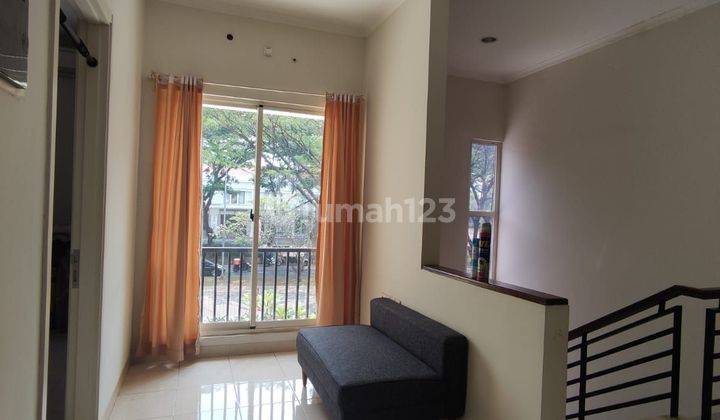 Gading Serpong Canary- Rumah Siap Huni 2 Lantai Di Spring  1