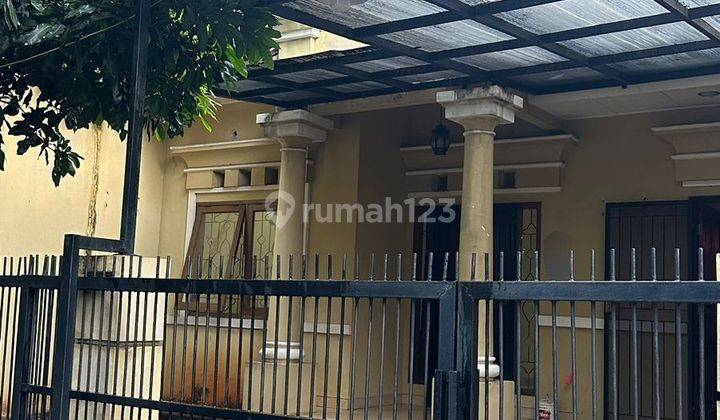 Rumah siap huni 1 1/2 lantai di Melati Mas 1