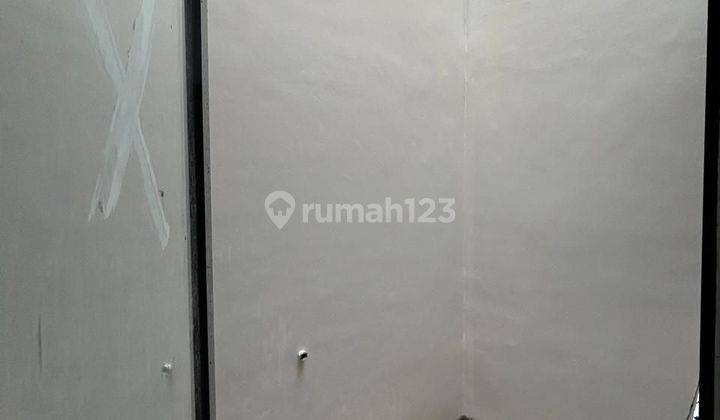 Rumah baru minimalis 2 lantai di Melati Mas 2