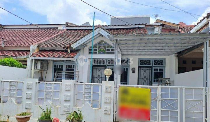 Rumah siap huni 1 1/2 lantai di Melati Mas 1