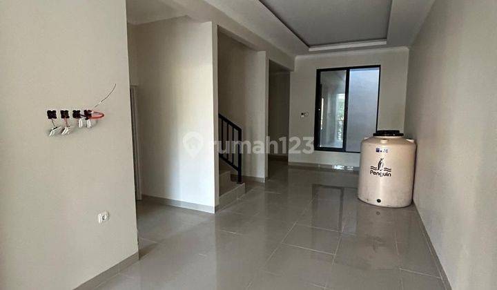 Rumah baru minimalis modern 2 lantai di Melati Mas 2