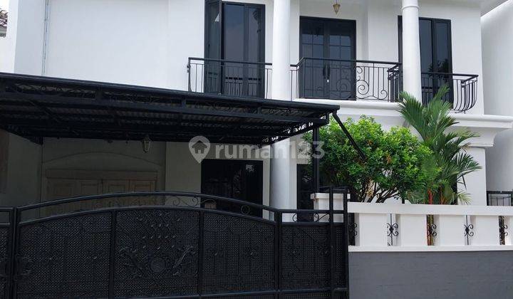 Rumah mewah 2 lantai Full Furnished di Melati Mas 1