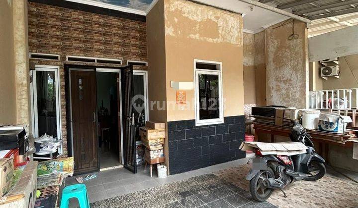 Rumah siap huni 2 lantai sudah renovasi di Melati Mas 1