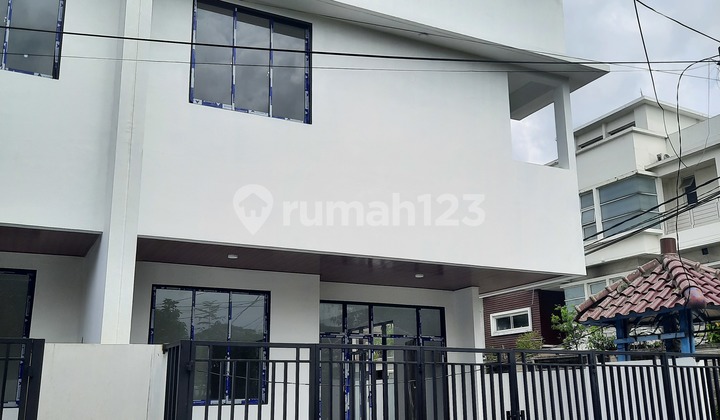 Melati Mas B S D- Rumah 3 Lantai L8x14