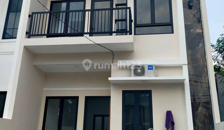 Rumah Baru Minimalis Modern 2 Lantai Depan Taman Di Melati Mas 1