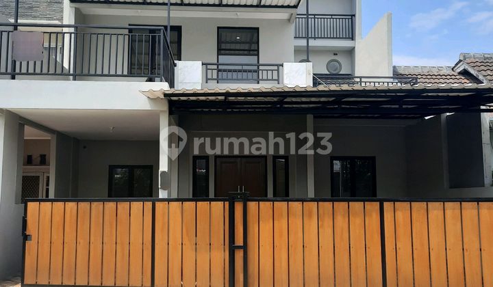 Bsd Kencanaloka- Rumah 3 Lantai Minimalis