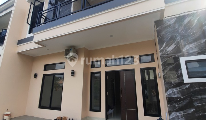 Melati Mas B S D- Rumah 2 Lantai Jalan 2 Jalur 2
