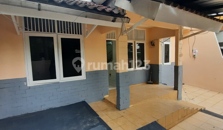 Melati Mas B S D-Rumah 1 1/2 Lantai L9x17 2