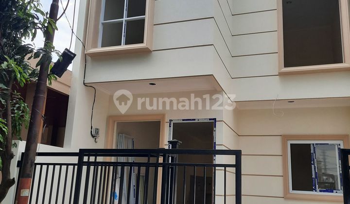 Gading Serpong Sektor 7- Rumah Baru 2 Lantai Minimalis Gading Serpong Sektor 7- Rumah Baru 2 Lantai Minimalis